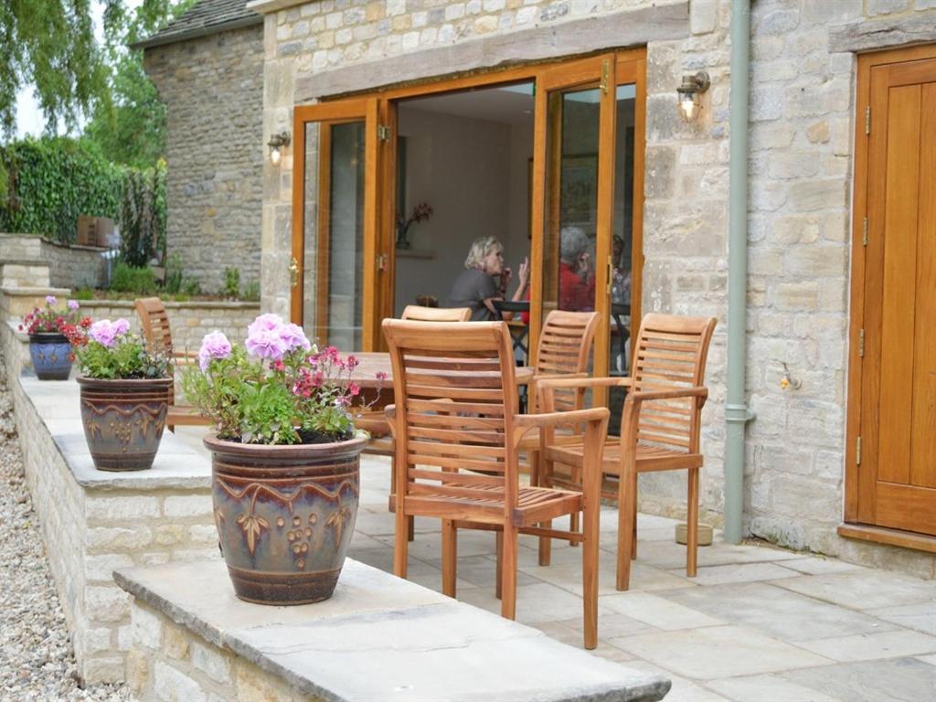 Bourton-on-the-Water The Plough B&B מראה חיצוני תמונה