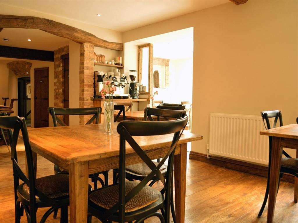 Bourton-on-the-Water The Plough B&B מראה חיצוני תמונה